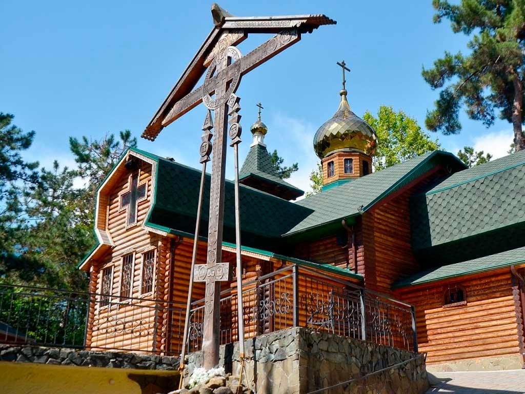 Новый корпус для социальных проектов откроется рядом с храмом в Ареде