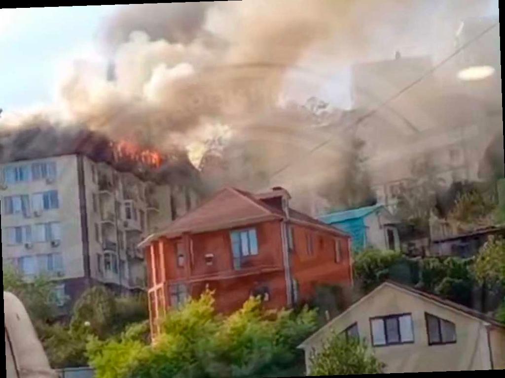 В Сочи произошел пожар в многоэтажном доме на улице Альпийской