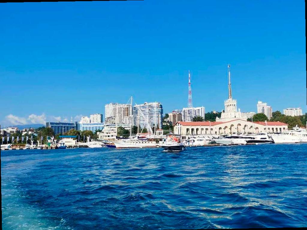 В акватории Сочинского морского порта пройдут учебные стрельбы