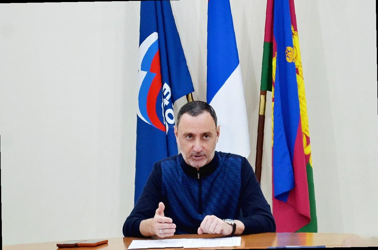 «Отчёт и итоги работы Совета сторонников партии «Единая Россия» в Сочи»