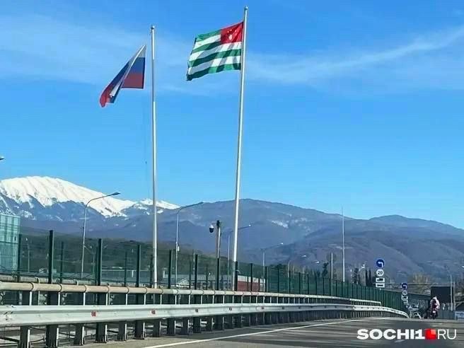 Штрафы за отсутствие автостраховки введут в Абхазии для россиян