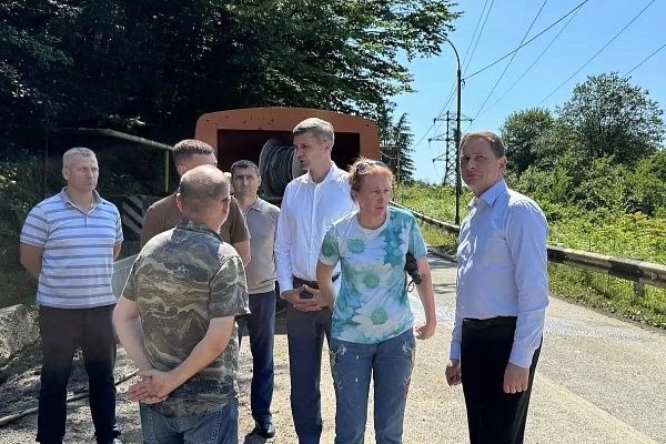 Глава Сочи Андрей Прошунин оценил ликвидацию последствий оползней