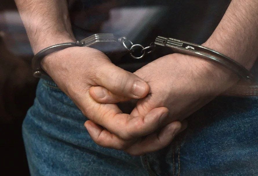 Жителя Швеции приговорили к 14 годам за государственную измену после задержания в Сочи